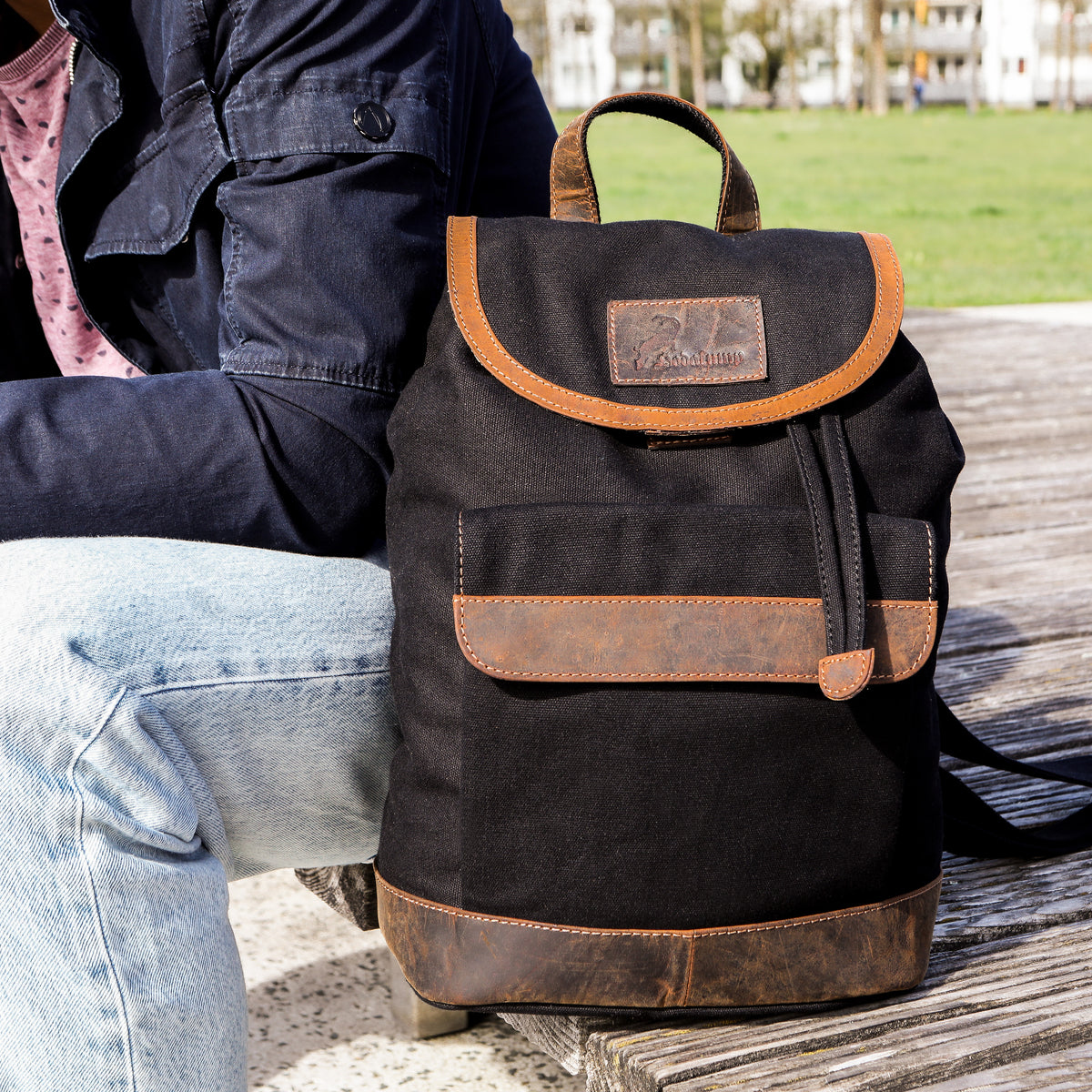 PET Rucksack aus Büffelleder, Ansicht 2