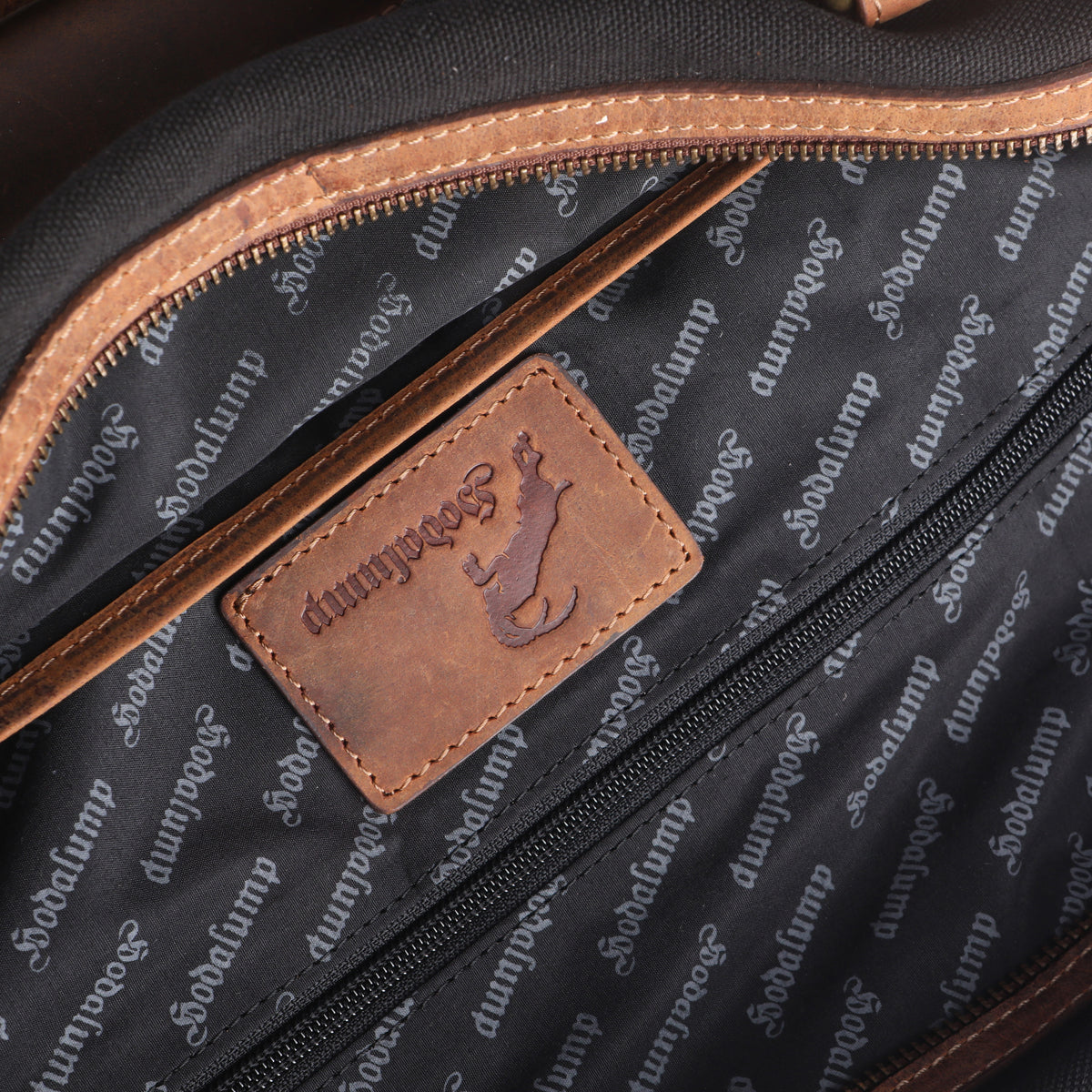 PET handbagage reistas Recycle van buffelleer en PET, aanzicht 3