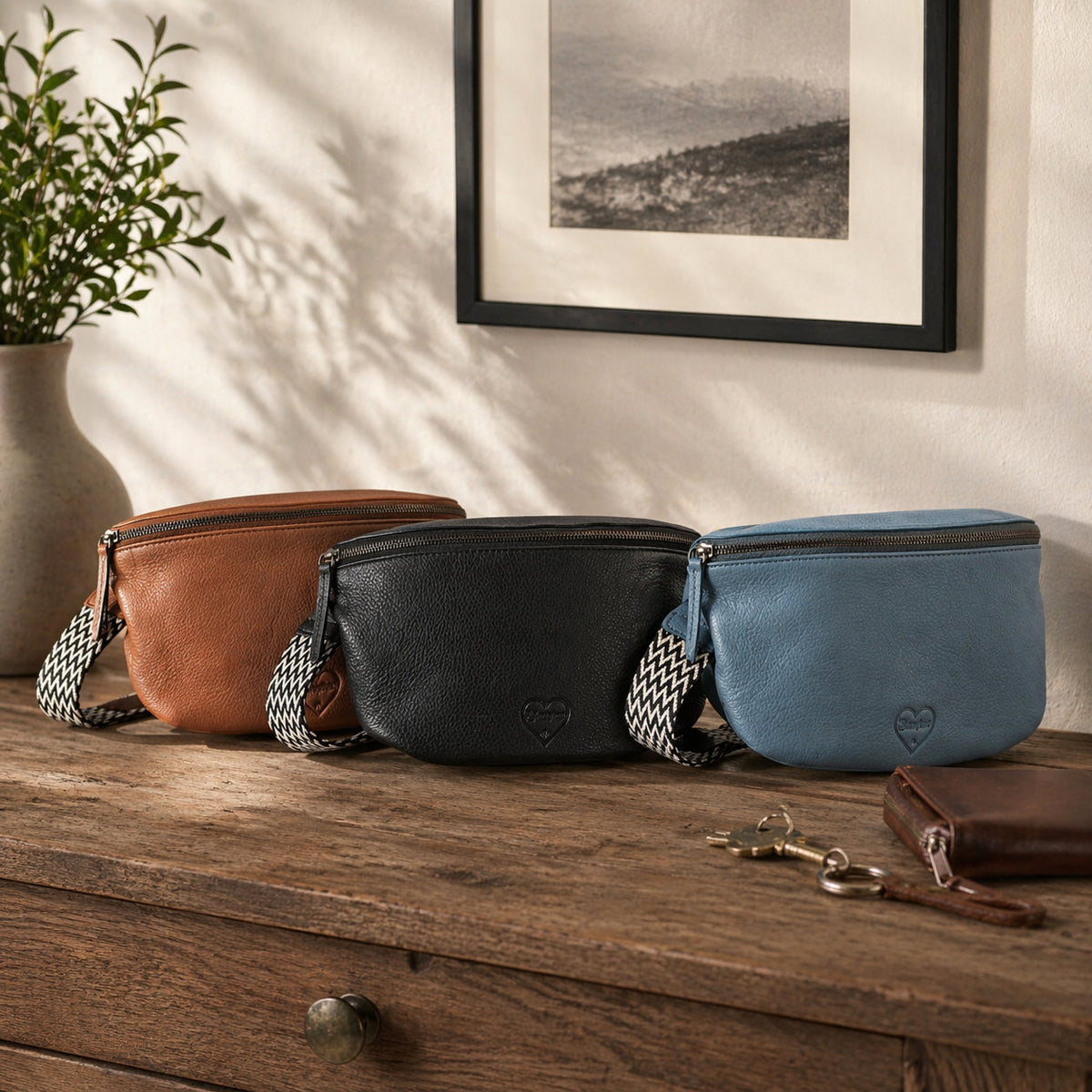 Smarte Handytasche Lilie aus Büffelleder