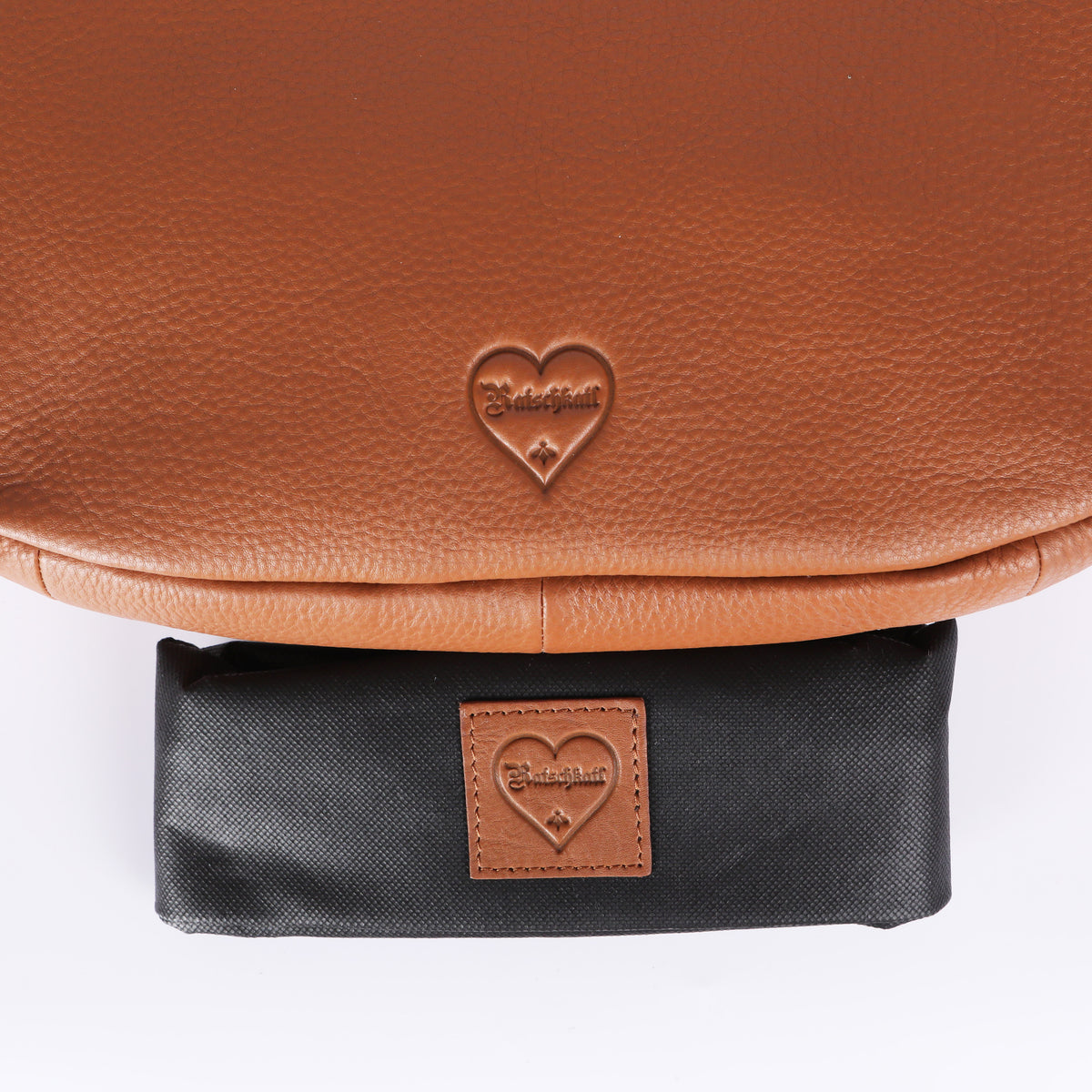 Savage Braun Damenhandtasche Kollektion aus Büffelleder, Ansicht 27