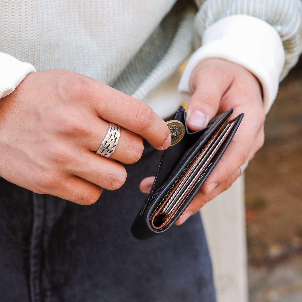 Hodalump Slim BLACK Wallet made of buffalo leather, view 10