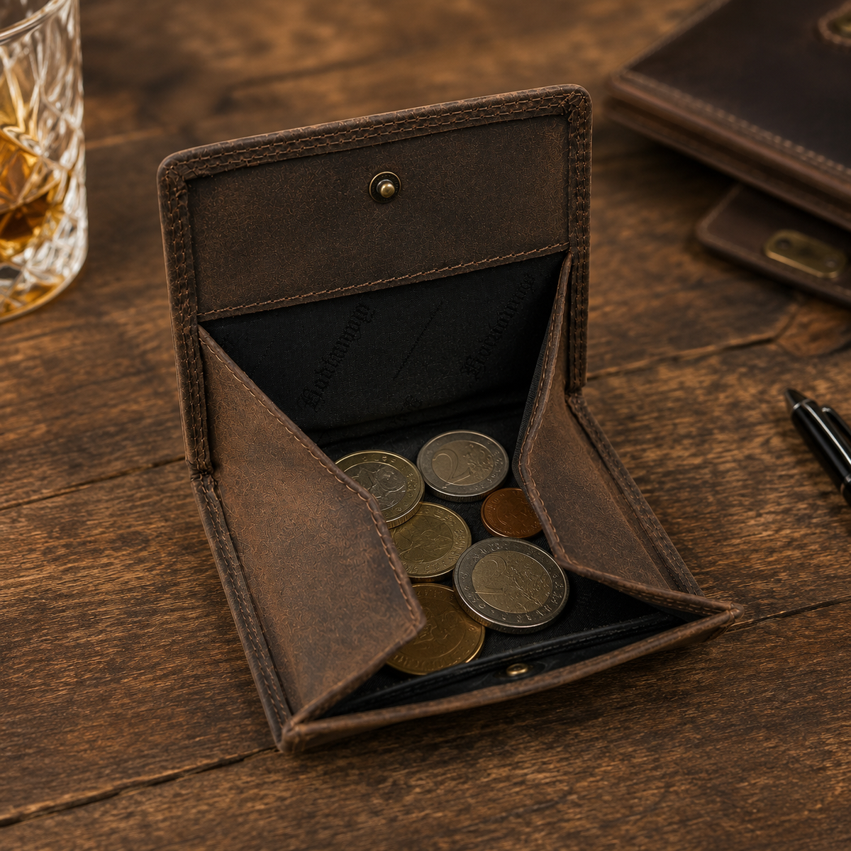 Vienna Box Wallet made of buffalo leather